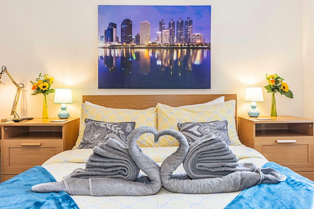 Greyhound Road Rooms Londra Esterno foto
